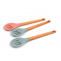 High quality kitchen accessories tools wooden handle silicone slotted turner leaking salad spoon